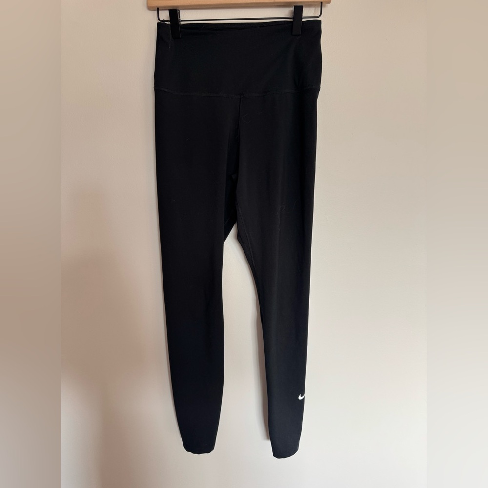 Nike Black High Rise Leggings Size Small Full Length Athletic